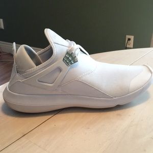 Jordan Lunarlons all white